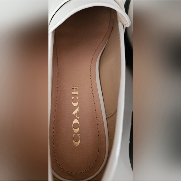 Coach Leah Loafer in Chalk sz 8.5 - Picture 2 of 6